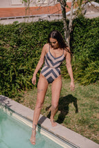 Arava Stripes Black Nude