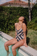 Arava Stripes Black Nude